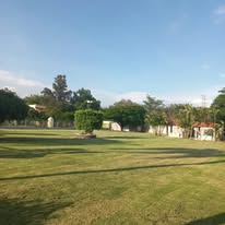 Jardín amplio